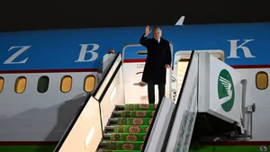 Рабочий визит Президента Узбекистана в Туркменистан завершился