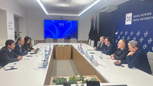 Делегация Узбекистана участвовала в Международном саммите дронов в Будапеште