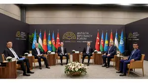 Министр иностранных дел Узбекистана принял участие в неформальном заседании СМИД ОТГ