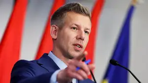 Будущий премьер-министр Венгрии пообещал остановить выход страны из Международного уголовного суда