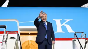 Рабочий визит Президента Узбекистана в Астану завершился