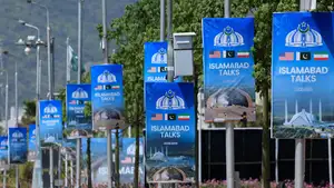 Эрон АҚШга Ҳурмуз бўғозини очишни ва ядровий музокараларни кечиктиришни таклиф қилди