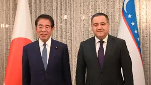 Ўзбекистон элчиси Япония парламенти депутати билан учрашди 