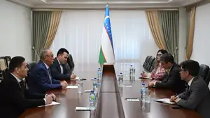O‘zbekiston Prezidentining maxsus vakili Pokiston elchisi bilan uchrashdi