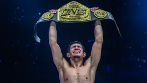 Узбекский спортсмен стал чемпионом мира на турнире «ONE Samurai 1» в Токио