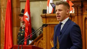 Парламент Венгрии избрал Петера Мадьяра новым премьер-министром страны