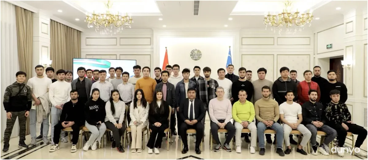 В Пекине отметили День узбекского языка