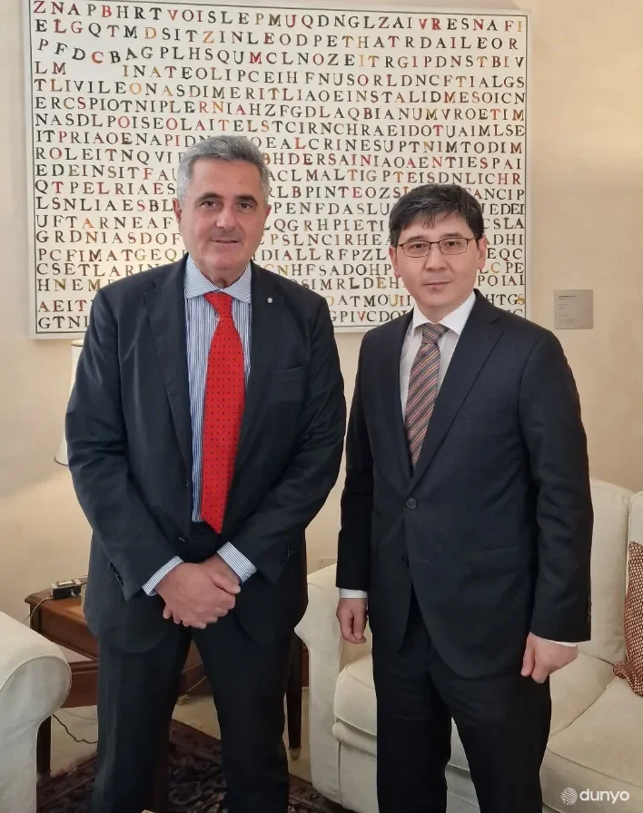 Новый посол Узбекистана вручил копии верительных грамот в МИД Италии