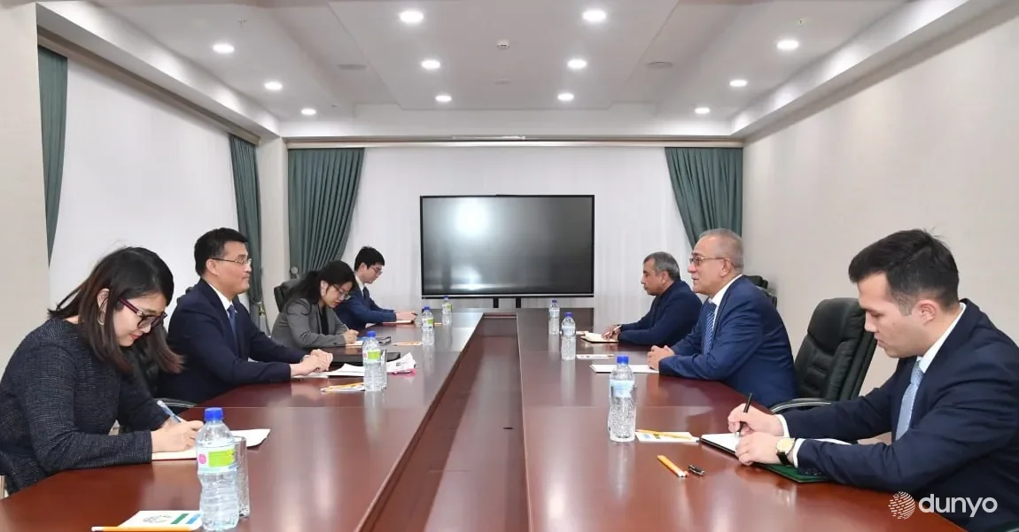 Ўзбекистон Президентининг махсус вакили Хитой элчиси билан учрашди