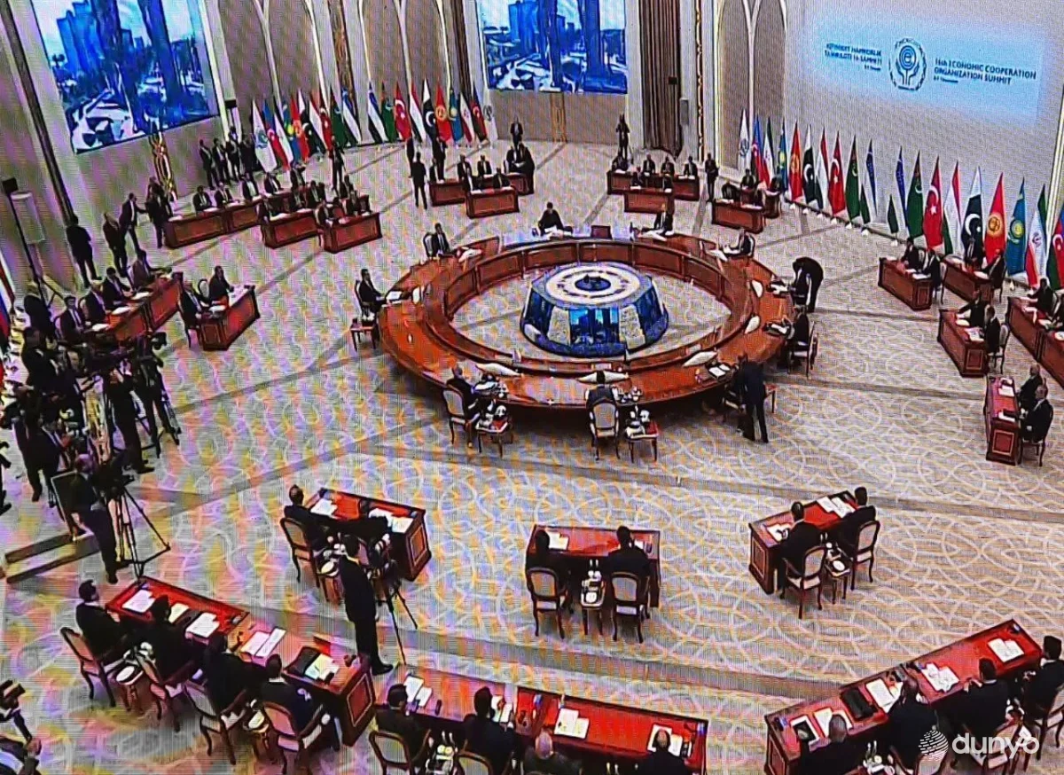 В Ташкенте начался саммит Организации экономического сотрудничества