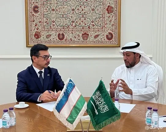 Ар-Риёз шаҳрида Ўзбекистон фуқароларини Саудия Арабистонига қонуний тарзда ишга жалб қилиш масалалари муҳокама қилинди