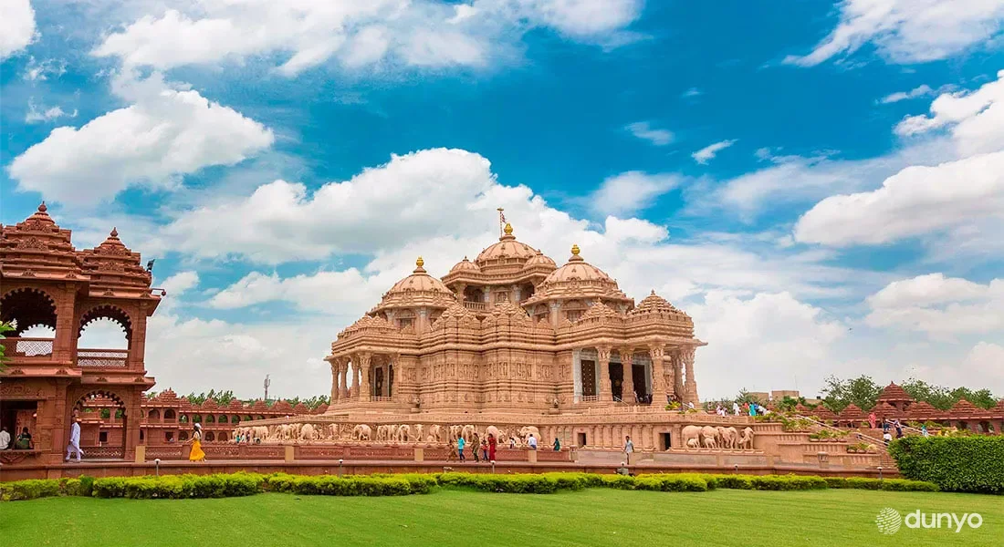 Взгляд из Индии: Президент Узбекистана последовательно продвигает на крупных международных мероприятиях важные инициативы мирового значения