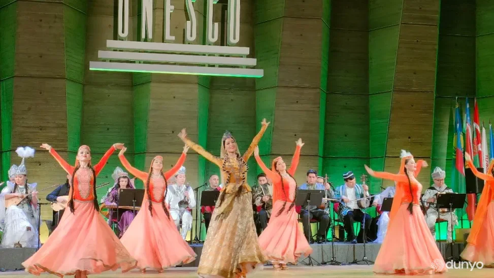 Музыкальное и танцевальное искусство Узбекистана представлено в штаб-квартире ЮНЕСКО