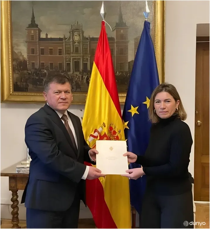 Ўзбекистоннинг янги тайинланган элчиси Испания ТИВга ишонч ёрлиқлари нусхасини топширди