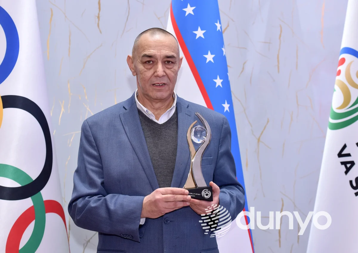 По итогам 2023 года фотокорреспондент ИА «Дунё» признан «Лучшим спортивным фотографом года»