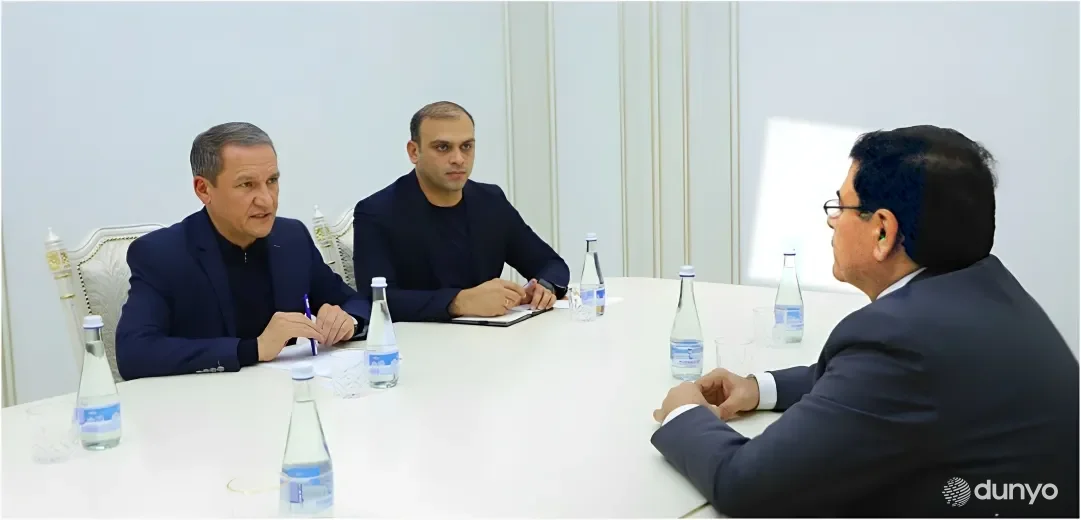 Хоразм вилояти ҳокими Ҳиндистоннинг ахборот технологияларига ихтисослашган компанияси раҳбари билан учрашди