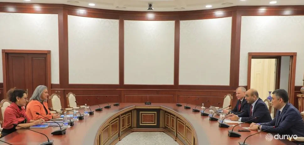 Ўзбекистон ташқи ишлар вазирининг ўринбосари ва ЖССТ ваколатхонаси раҳбари музокаралар чоғида Оролбўйи минтақаси учун лойиҳаларни кенгайтиришга алоҳида эътибор қаратдилар