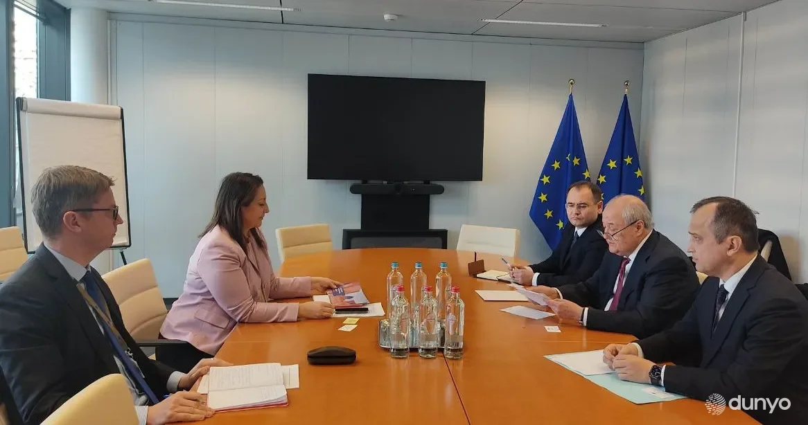 Брюссель шаҳрида Ўзбекистон-Европа муносабатларини янада чуқурлаштириш ва минтақавий форматда амалий ҳамкорликни ривожлантириш масалалари муҳокама қилинди