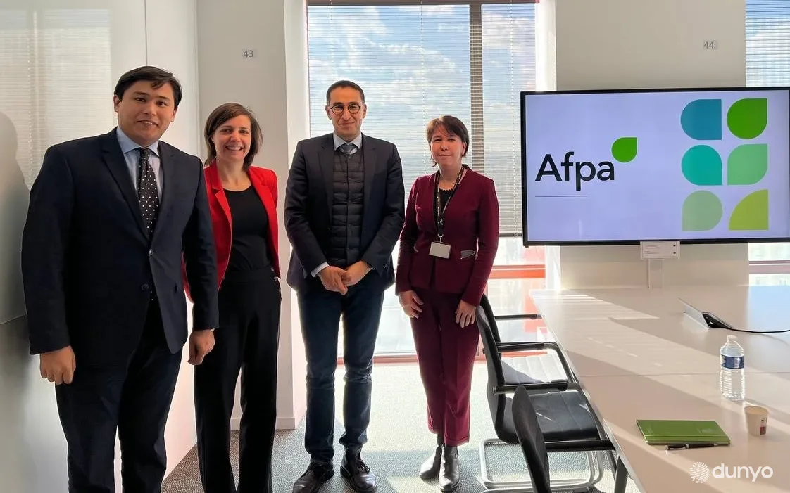 Париж шаҳрида Ўзбекистоннинг Франция Ёшларни касб-ҳунарга ўргатиш миллий агентлиги билан қўшма лойиҳаларни амалга ошириш масалалари муҳокама қилинди