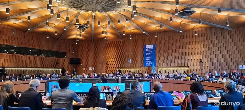 O'zbekiston delegatsiyasi Parijda bo'lib o'tgan YUNESKO Ijroiya Kengashi sessiyasida ishtirok etdi