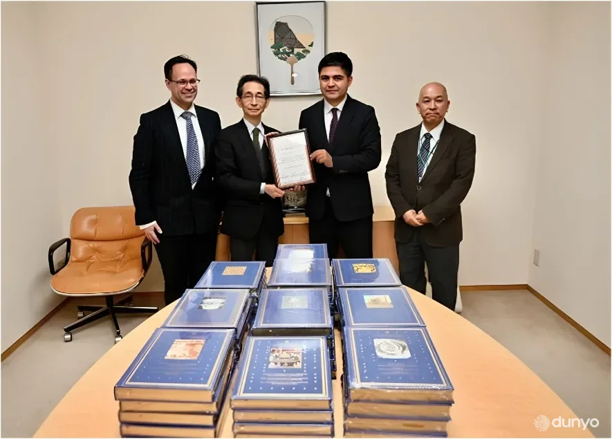 "Ўзбекистон маданий мероси жаҳон тўпламларида" туркумидаги китоб-альбомлар Япониянинг Михо музейига топширилди