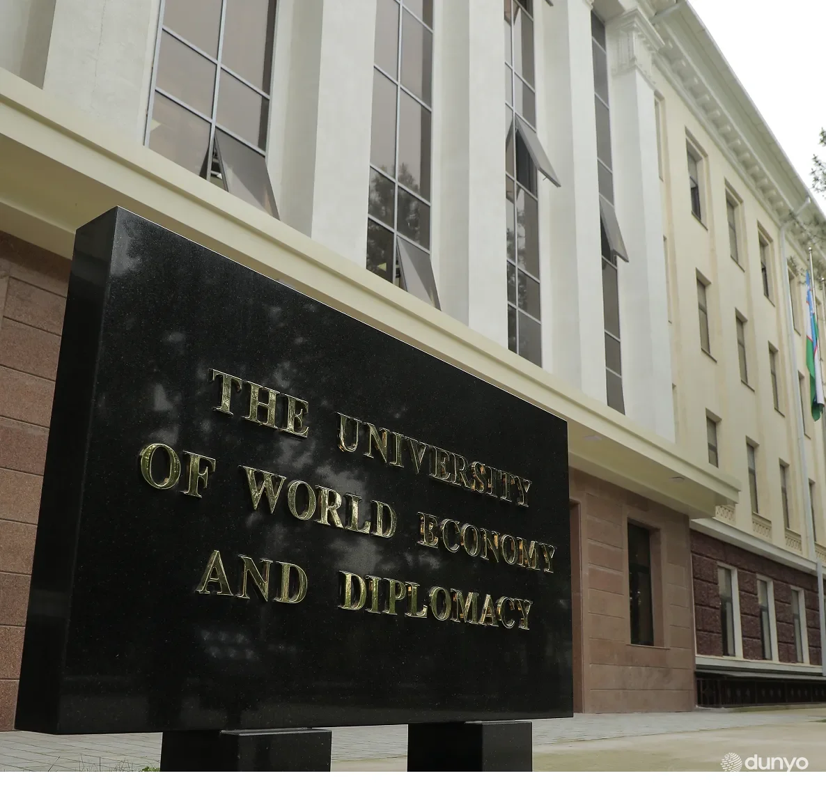 В УМЭД начата реализация программы по обучению иностранным языкам выезжающих на работу за рубеж сограждан