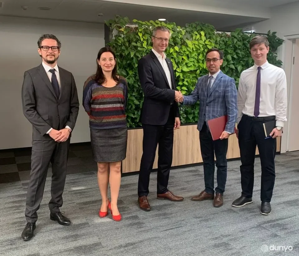 O'zbekiston diplomatlari Polshaning yetakchi universiteti rektori bilan muzokara olib bordilar