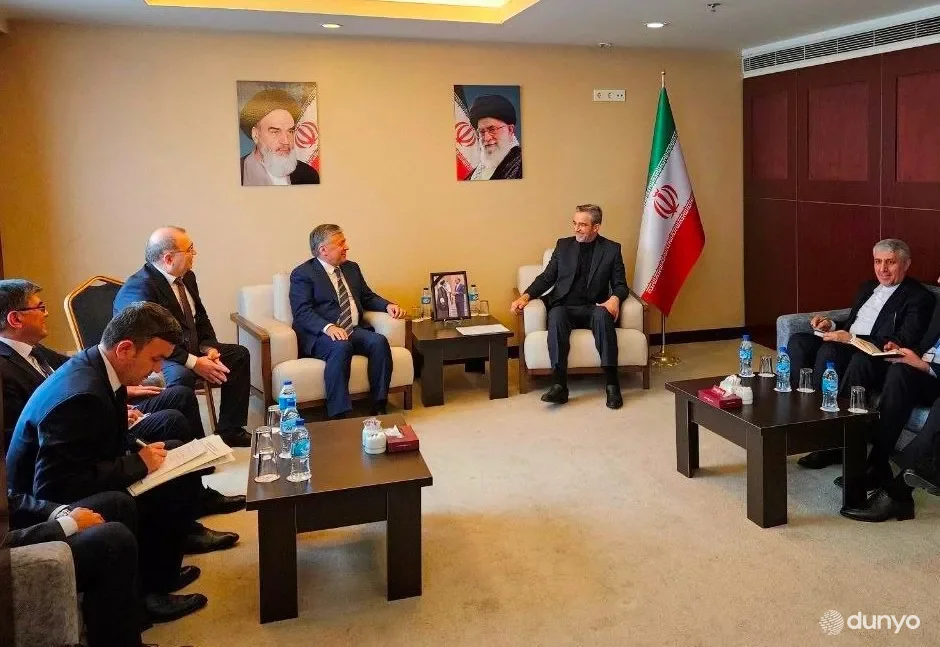 Ўзбекистон ташқи ишлар вазирининг биринчи ўринбосари ва Эрон ТИВ раҳбари Теҳронда ўтказилган музокаралар чоғида савдо-иқтисодий соҳадаги икки томонлама ҳамкорликка алоҳида эътибор қаратдилар