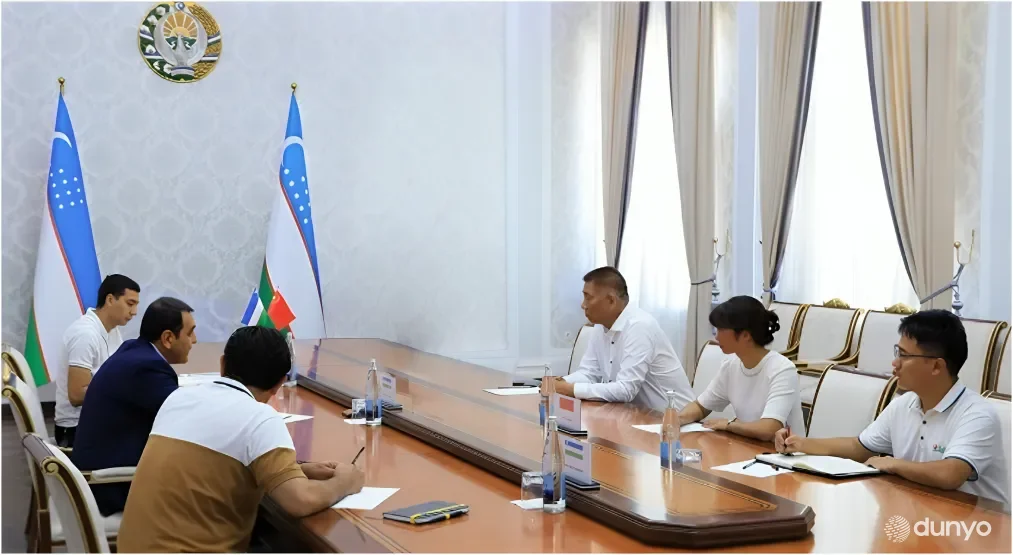 Фарғонада Хитой пахта териш машиналарини йиғиш лойиҳаси амалга оширилмоқда