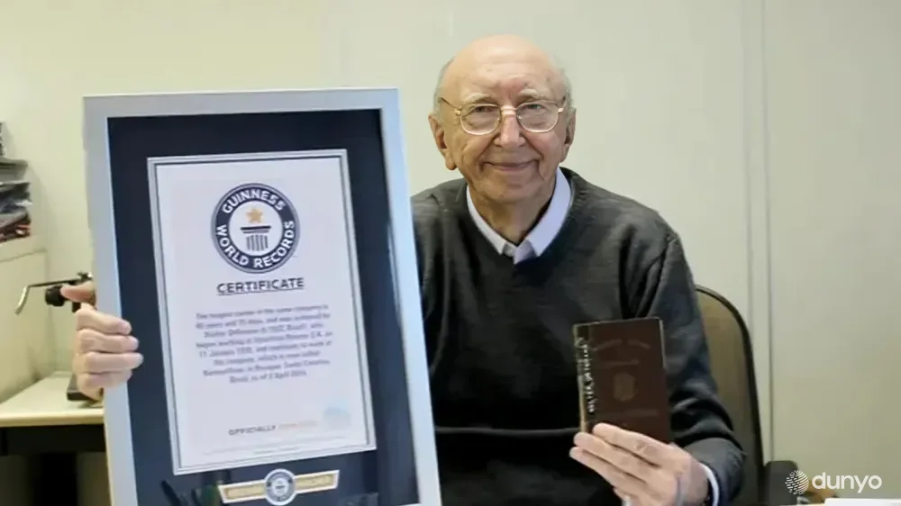 В Бразилии скончался самый старый работник в мире, проработавший на одной фабрике 86 лет