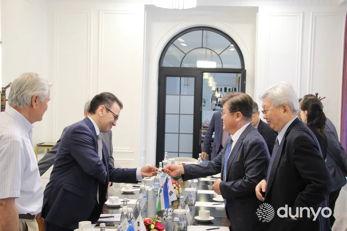 В Ташкенте обсуждены перспективы расширения партнерских отношений МИЦА с ведущими аналитическими центрами Южной Кореи