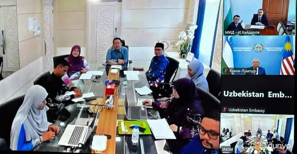 Ўзбекистон ташқи ишлар вазири ўринбосари Малайзия Ислом тараққиёти департаменти раҳбарияти билан мамлакатимизда "Ҳалол" сертификатини жорий этиш ва маҳаллий маҳсулотлар экспортини кенгайтириш масалаларини муҳокама қилди