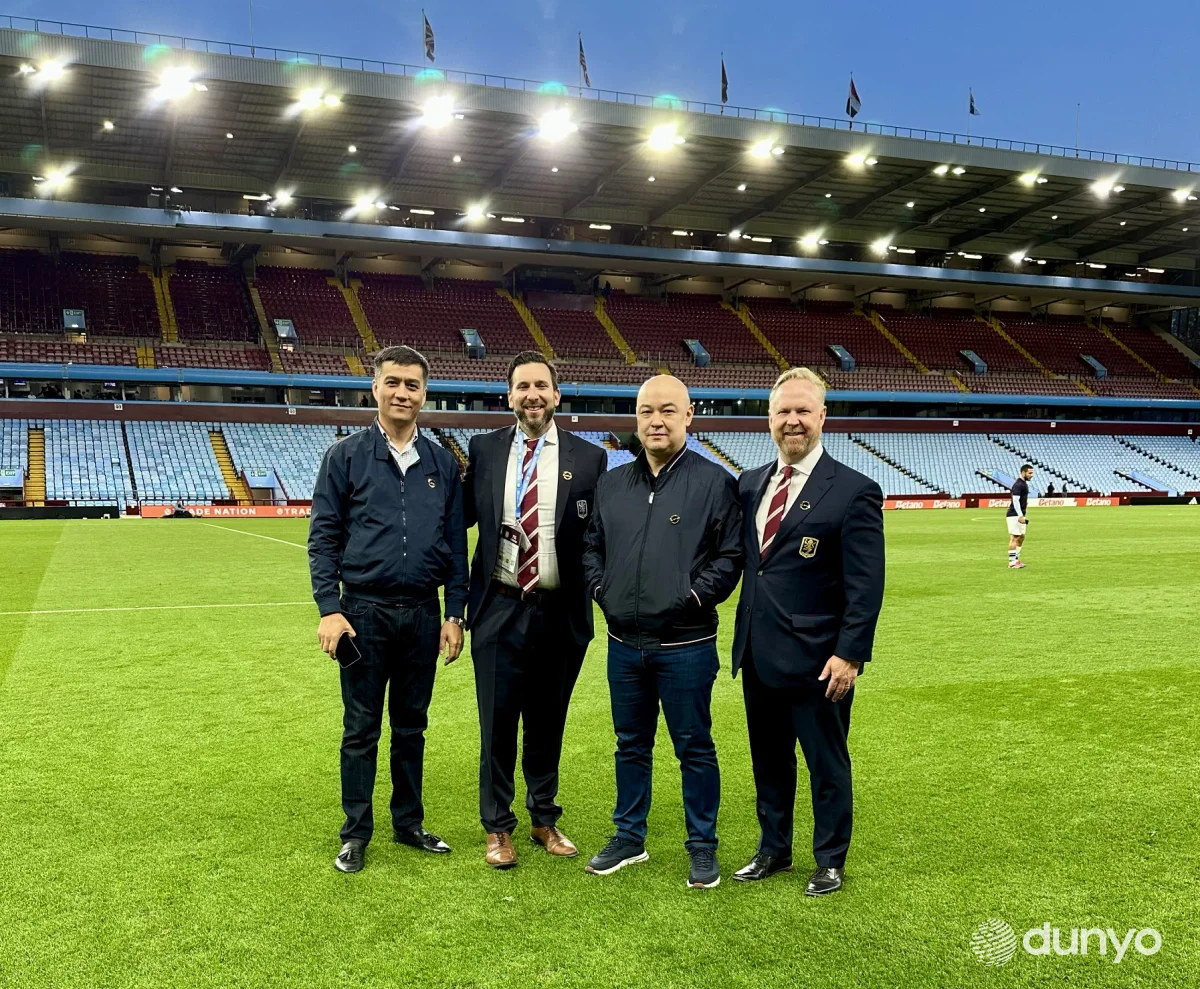 Ўзбекистон ва Британия футбол соҳасида икки томонлама алоқаларни ўрнатиш истиқболларини муҳокама қилмоқда