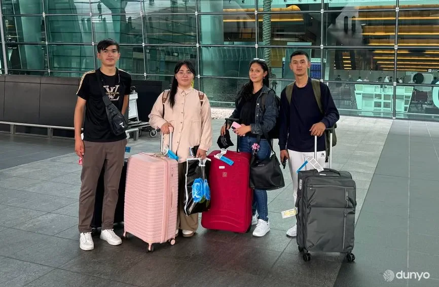 First group of students arrives in Qatar to begin studies at Lusail University
