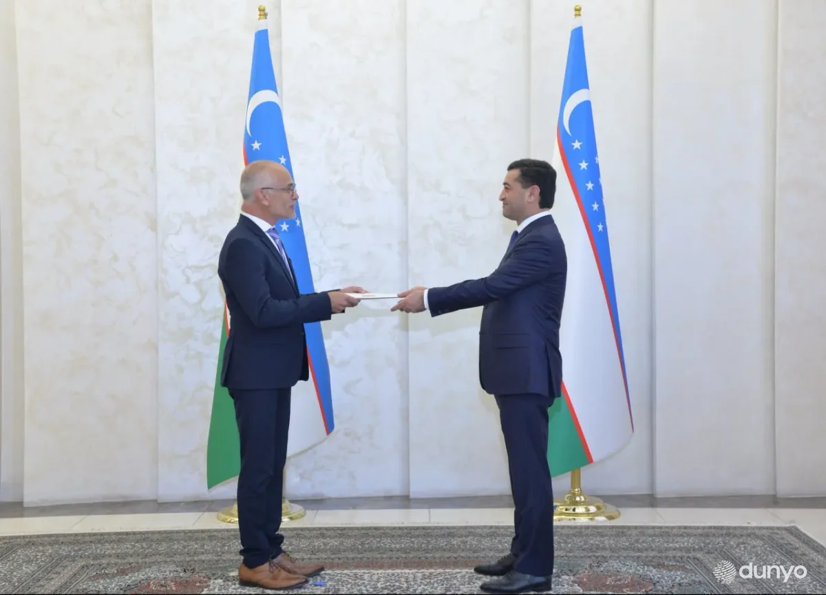 Уругвайнинг янги элчиси ТИВда аккредитациядан ўтди