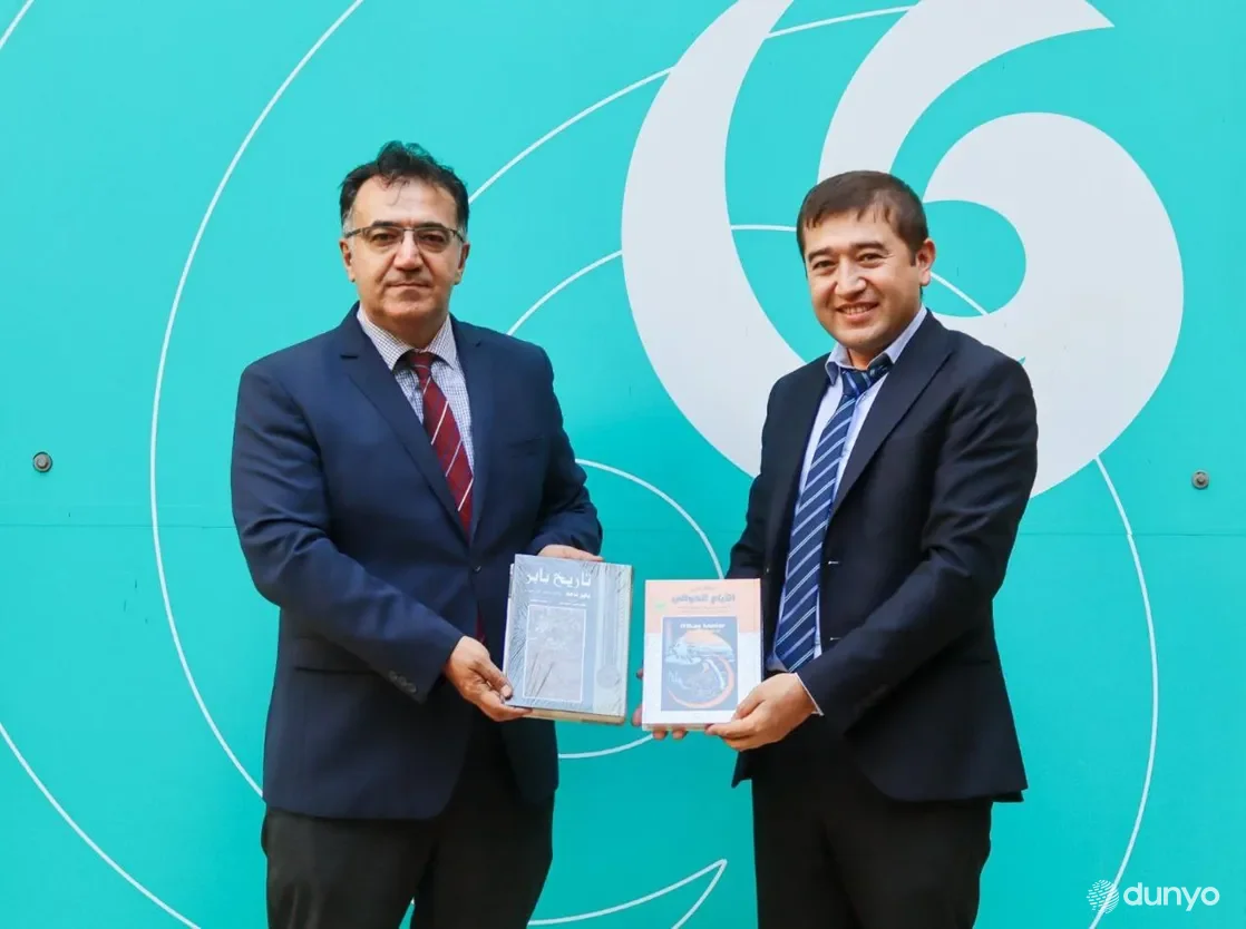 Қоҳирада туркий адабиёт дурдоналарини араб тилига таржима қилиш масалалари муҳокама қилинди