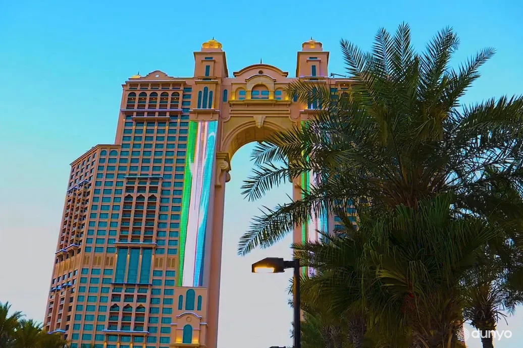 Абу-Даби шаҳрида Ўзбекистон мустақиллигининг ўттиз уч йиллиги кенг шодиёна қилинди