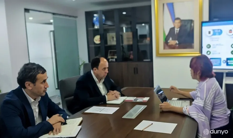 Дипломаты Узбекистана обсудили с руководством китайской компании перспективы создания в нашей стране исследовательского центра, специализирующегося на «зеленых» технологиях