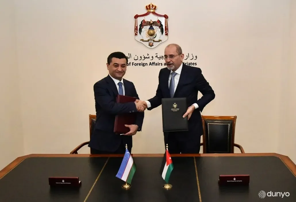 В Аммане между Узбекистаном и Иорданией подписаны соглашение о безвизовом режиме для владельцев дипломатических паспортов и Программа сотрудничества на 2025-2027 годы