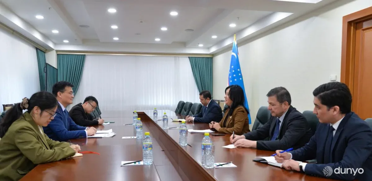 Ўзбекистон ташқи ишлар вазирининг маслаҳатчиси Хитой элчиси билан учрашди