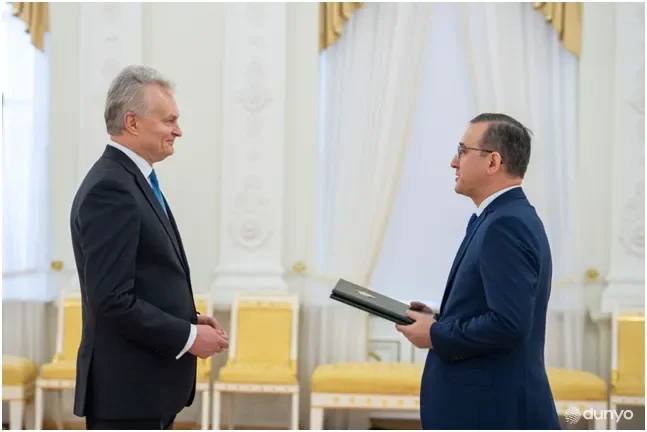 Ўзбекистон элчиси Литва Президентига ишонч ёрлиқларини топширди