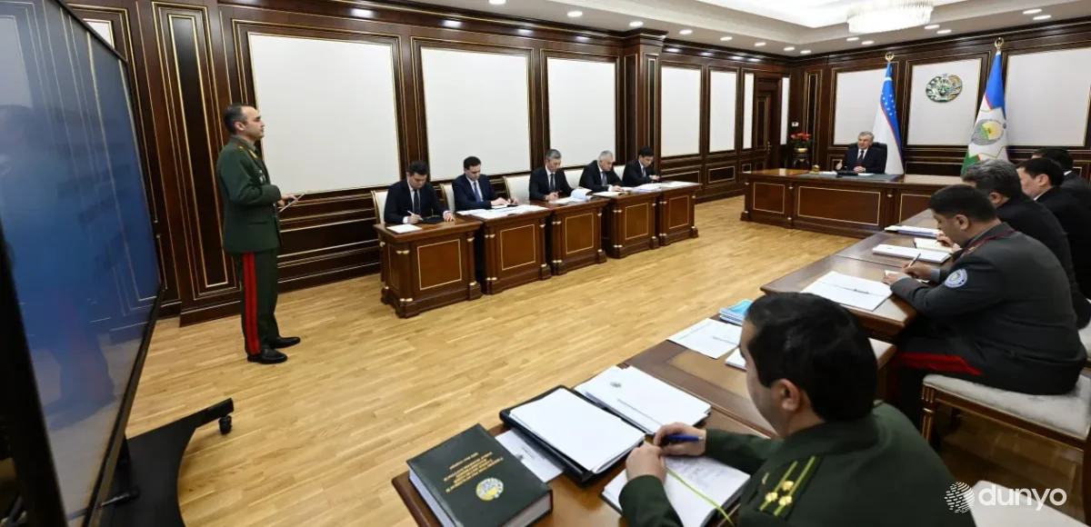 Президент Узбекистана рассмотрел предложения по совершенствованию таможенного дела