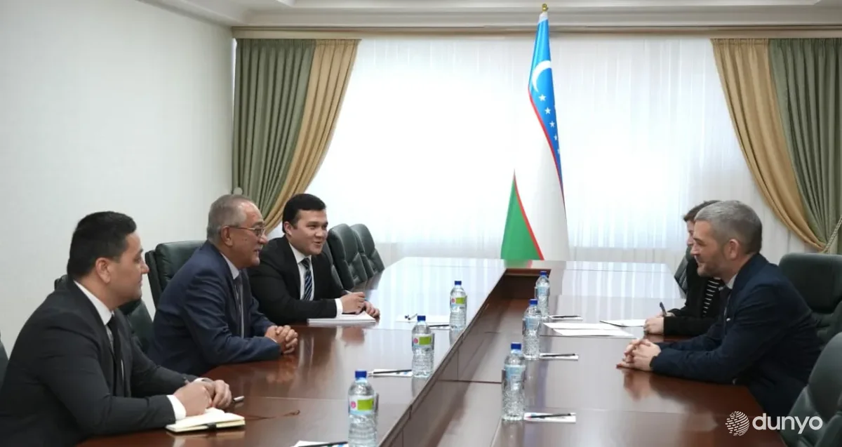 Ўзбекистон ва Буюк Британия Афғонистон муаммосини ҳал этиш бўйича мунтазам мулоқотни давом эттиришдан манфаатдор эканлиги таъкидланди