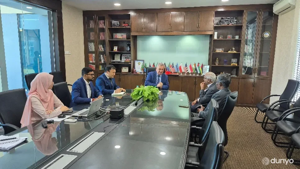 Малазийская компания выразила заинтересованность в реализации проекта по ремонту списанных локомотивов и вагонов в Узбекистане