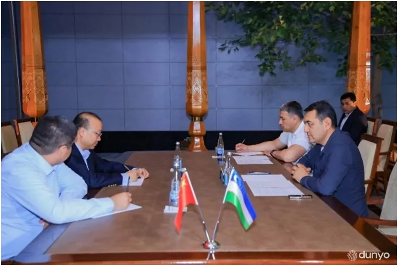 Фарғонада Сингапур компанияси иштирокида ижтимоий соҳа объектларига муқобил энергия манбалари жорий этилади