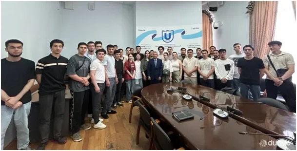 Генеральное консульство Узбекистана установило прямую связь со студентами-соотечественниками в Томске