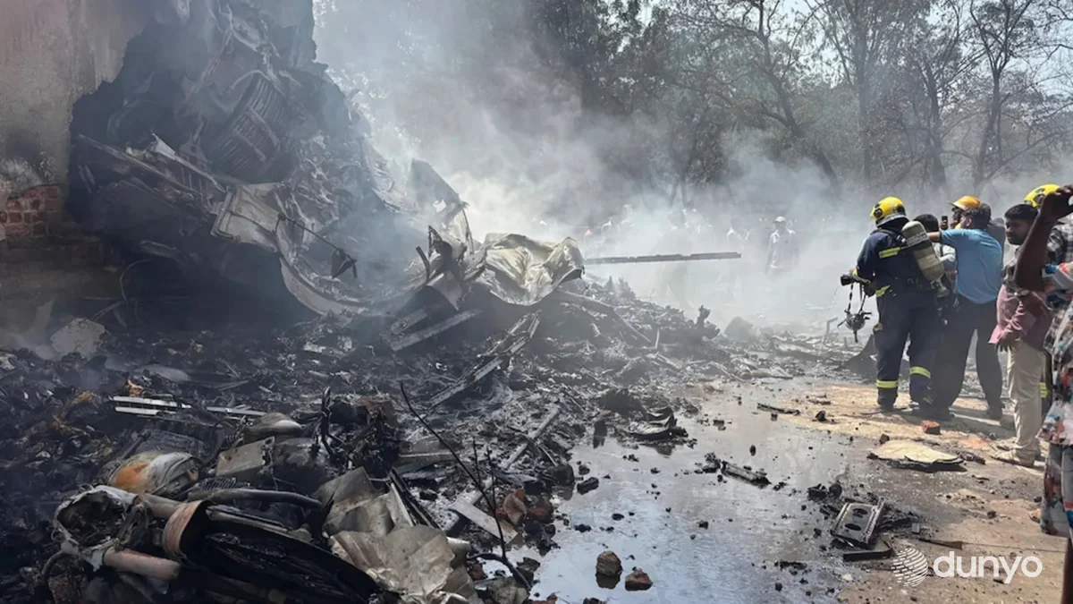 Число погибших в авиакатастрофе в Индии возросло до 290 человек