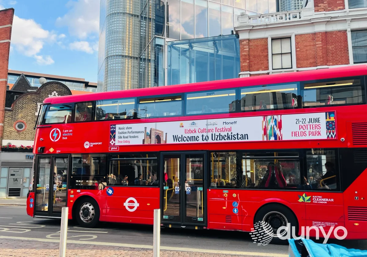 London shahridagi avtobuslar O'zbekiston madaniyati va milliy taomlarini targ'ib qilmoqda
