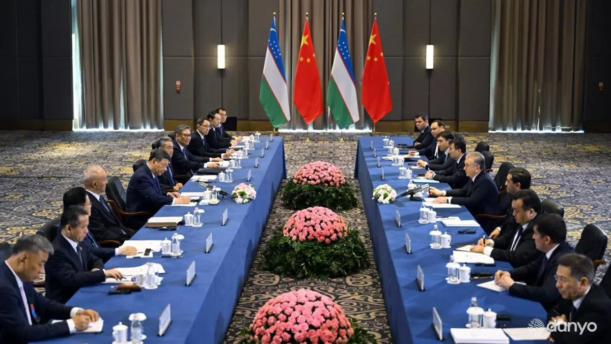 O'zbekiston va Xitoy yetakchilari Ostona shahrida ko'p qirrali munosabatlarni yanada kengaytirish masalalarini muhokama qildilar