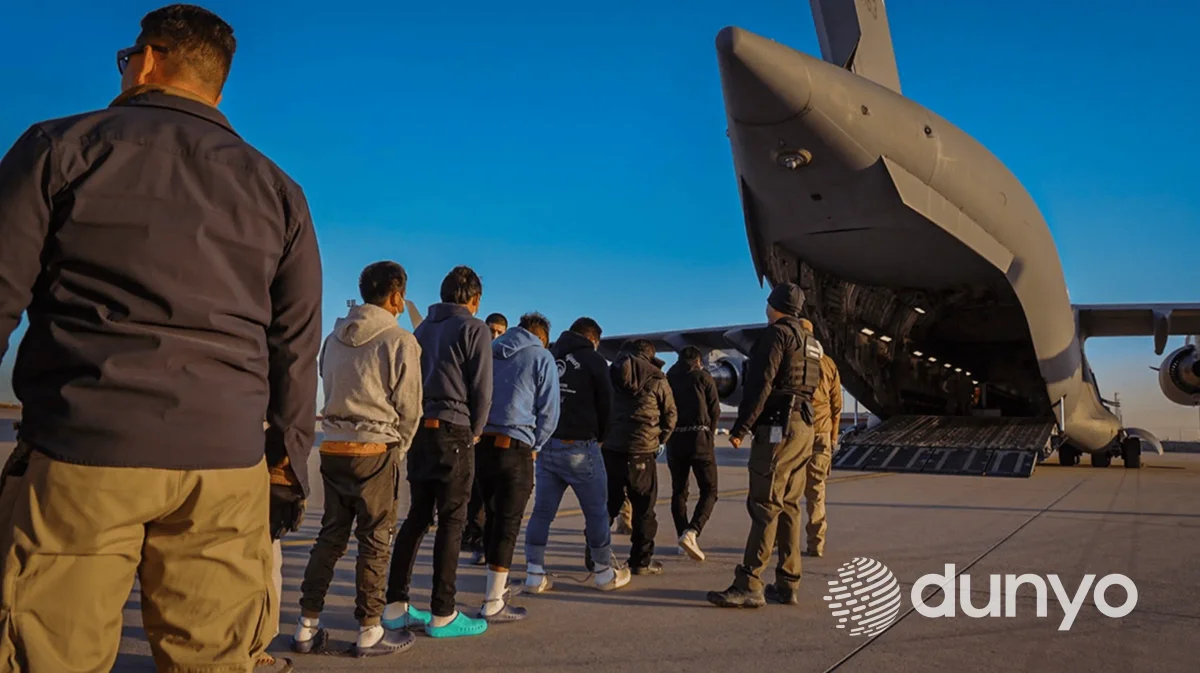 Верховный суд США разрешил администрации страны депортировать мигрантов в «третьи страны»